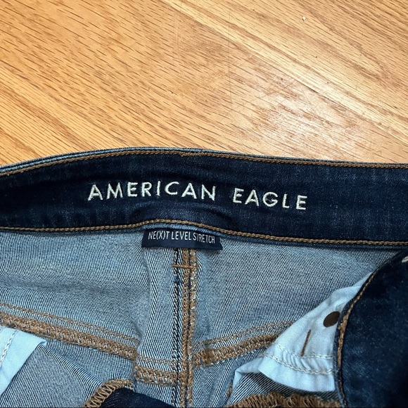 American Eagle Next Level Stretch Jean Skirt Size 6 Long - Picture 2 of 4